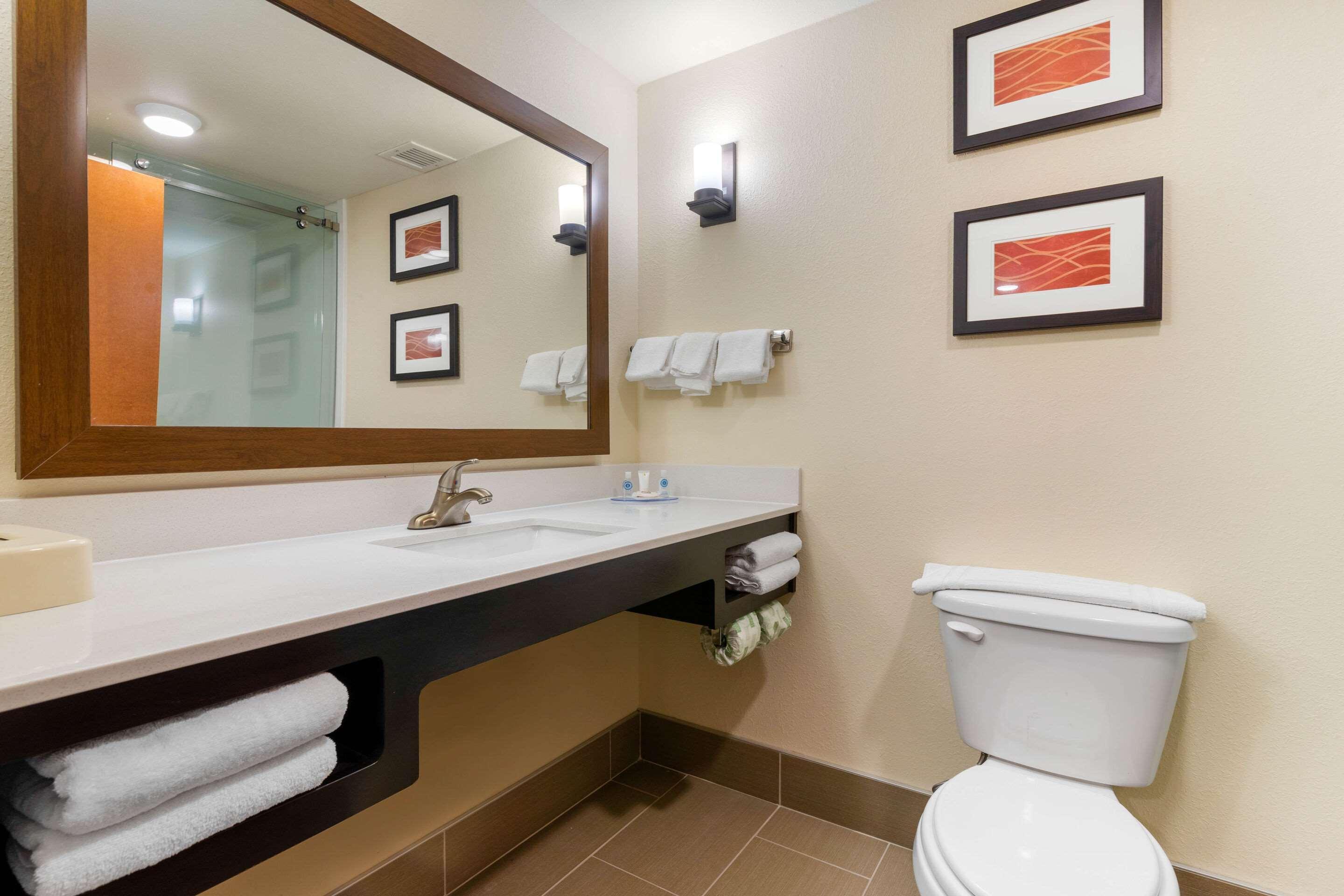 Comfort Inn & Suites Macon West Dış mekan fotoğraf