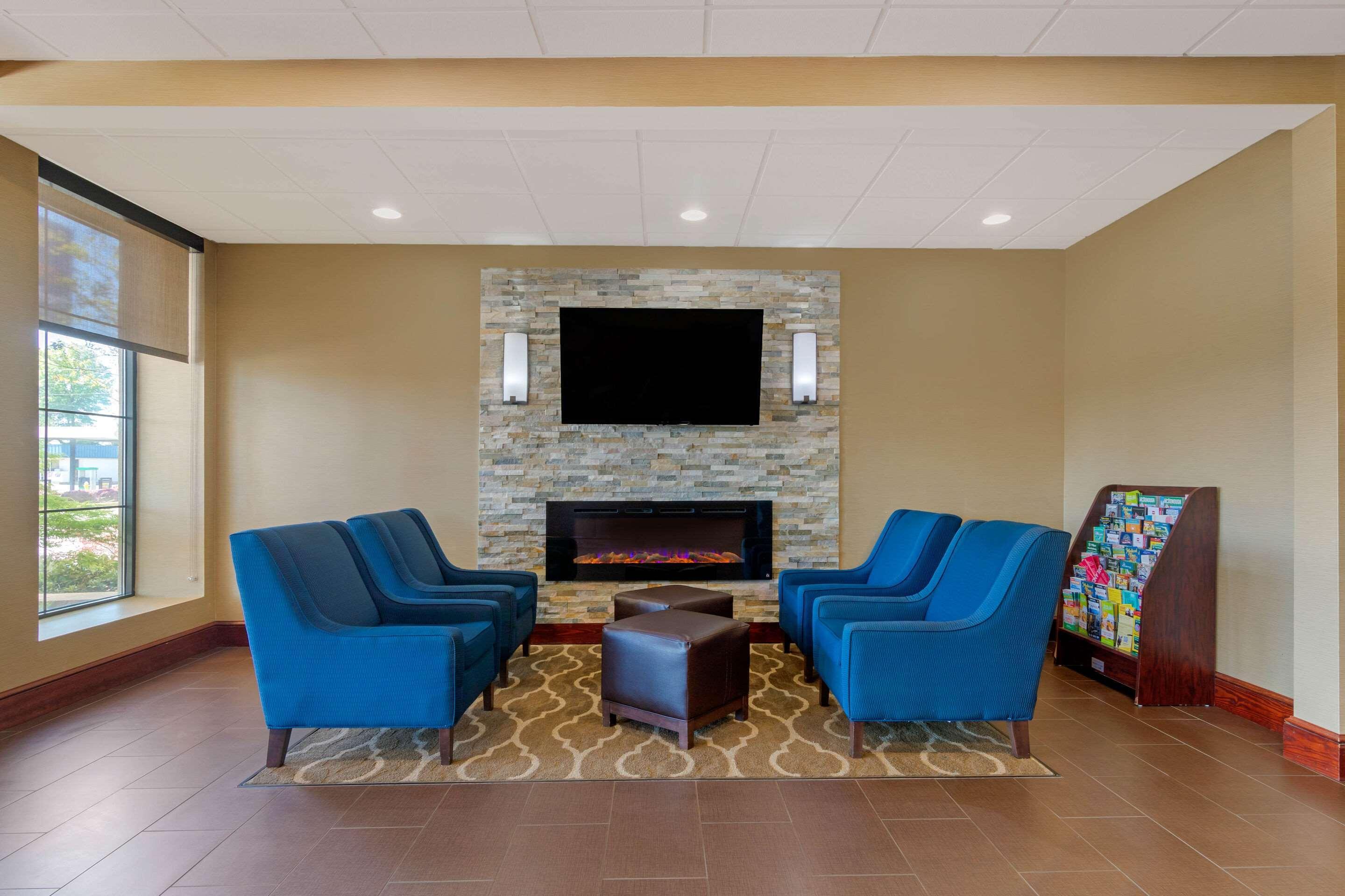 Comfort Inn & Suites Macon West Dış mekan fotoğraf